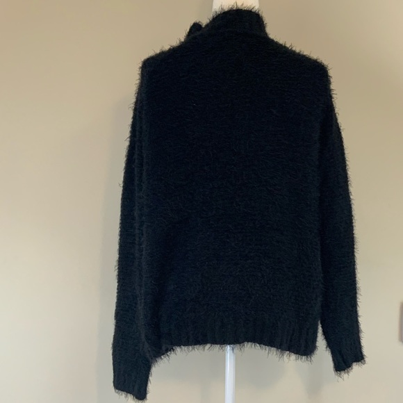 Lou and Grey sweater bundle - Picture 5 of 7